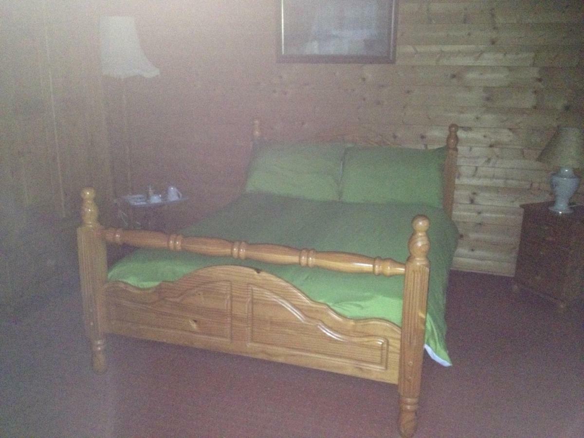 Rolandscroft Guest House Pontefract Bagian luar foto