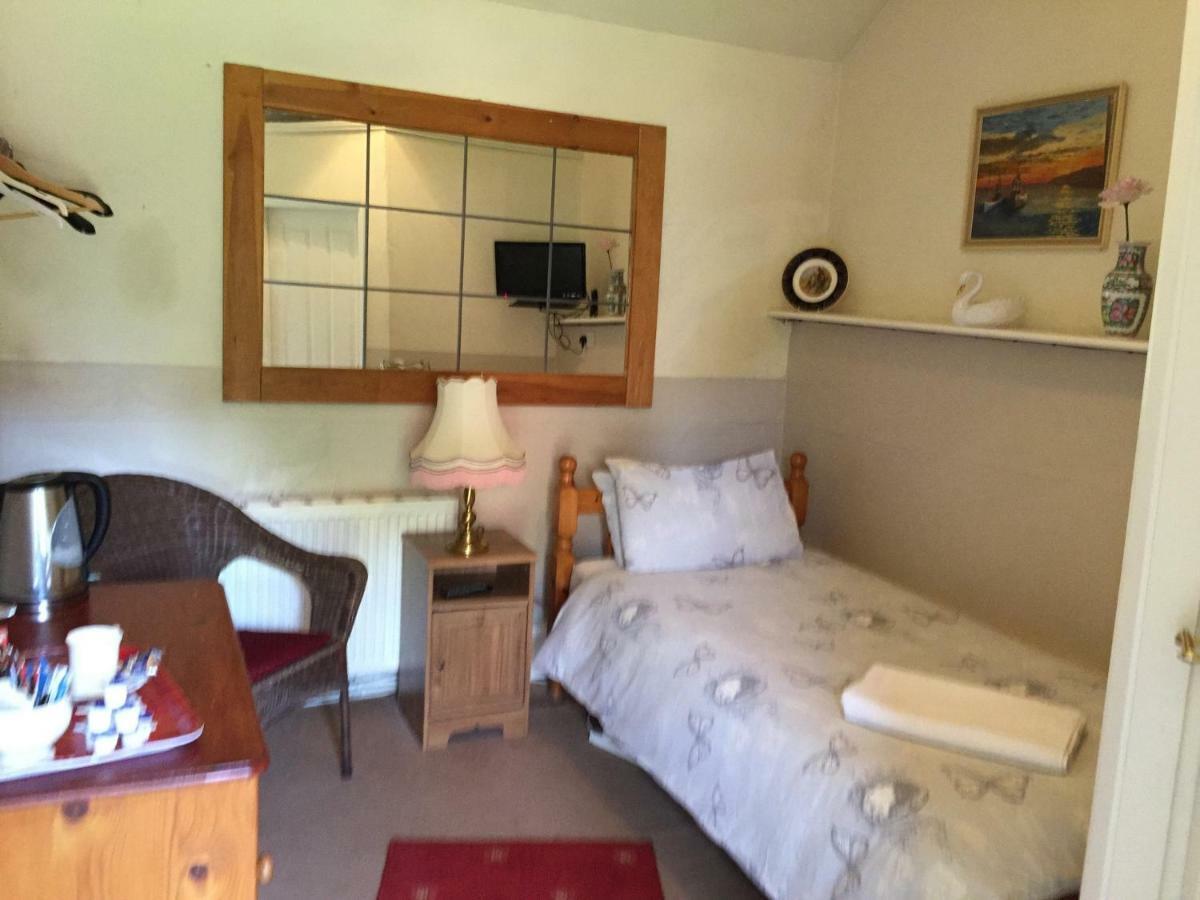 Rolandscroft Guest House Pontefract Bagian luar foto